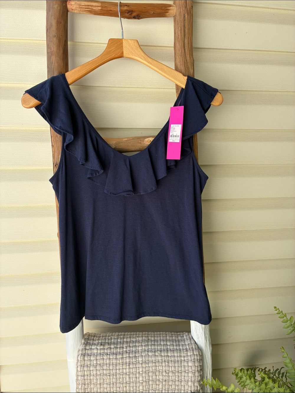 NWT Ruffled Sleeveless Women's Top - Navy